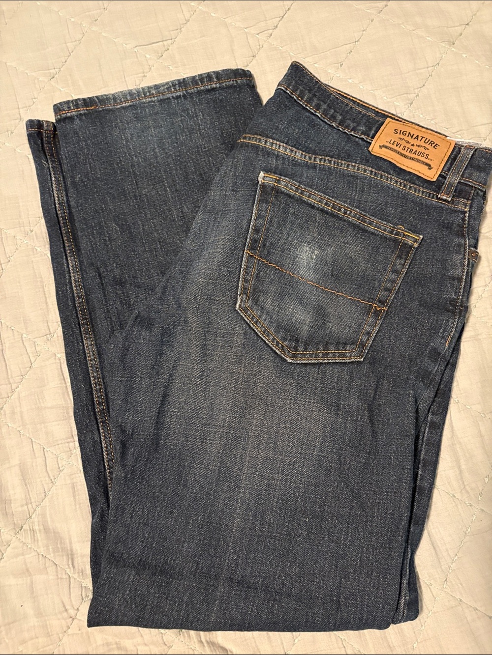 Levi's Men's Straight Jeans in Dark Blue Denim